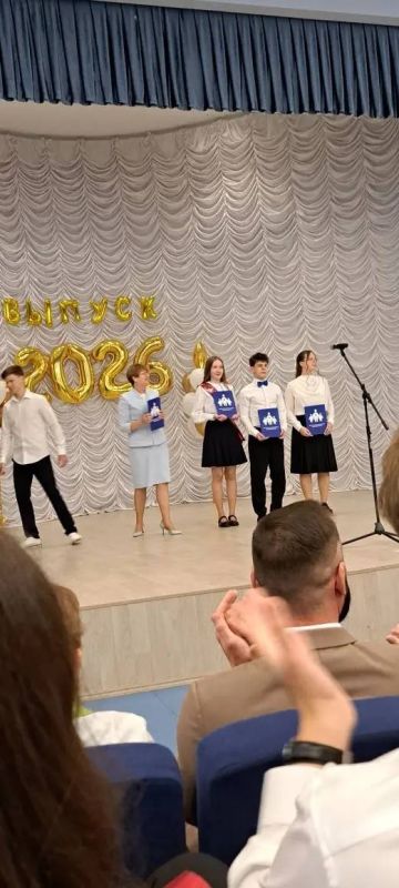 Галина Пятых: Сегодня вместе с СОШ №15 г. Белгорода проводила во взрослую жизнь выпускников 9-х и 11-х классов Галина Пятых: Сегодня вместе с СОШ №15 г. Белгорода проводила во взрослую жизнь выпускников 9-х и 11-х классов
