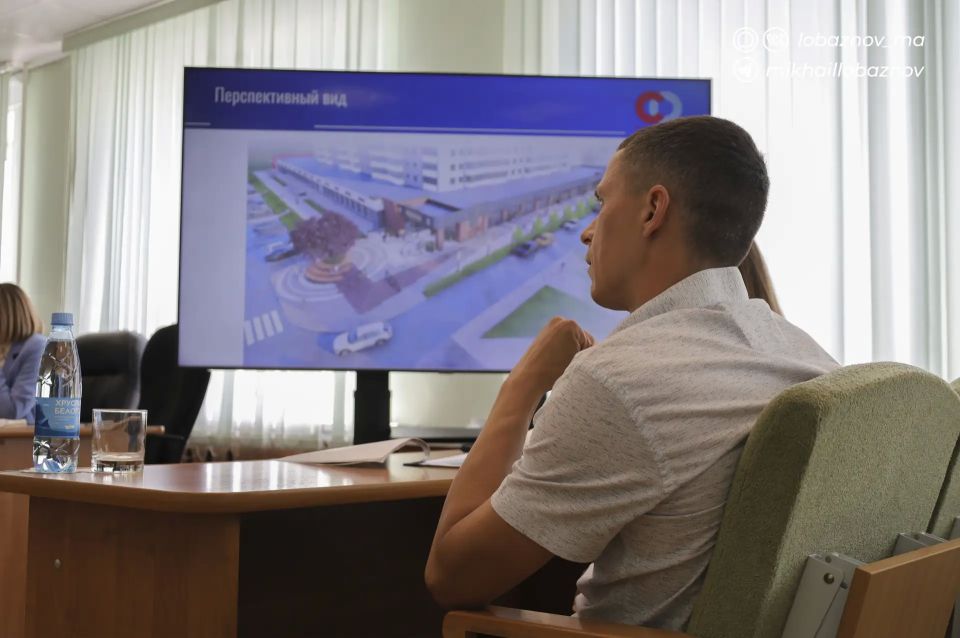 Михаил Лобазнов: Старый Оскол продолжает развиваться: строят и благоустраивают новые пространства, жилые дома и торговые объекты Михаил Лобазнов: Старый Оскол продолжает развиваться: строят и благоустраивают новые пространства, жилые дома и торговые объекты
