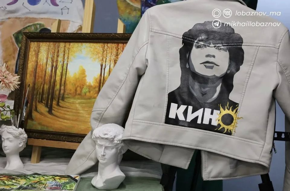 Михаил Лобазнов: В Центре культурного развития «Молодёжный» поздравили предпринимателей округа с профессиональным праздником Михаил Лобазнов: В Центре культурного развития «Молодёжный» поздравили предпринимателей округа с профессиональным праздником