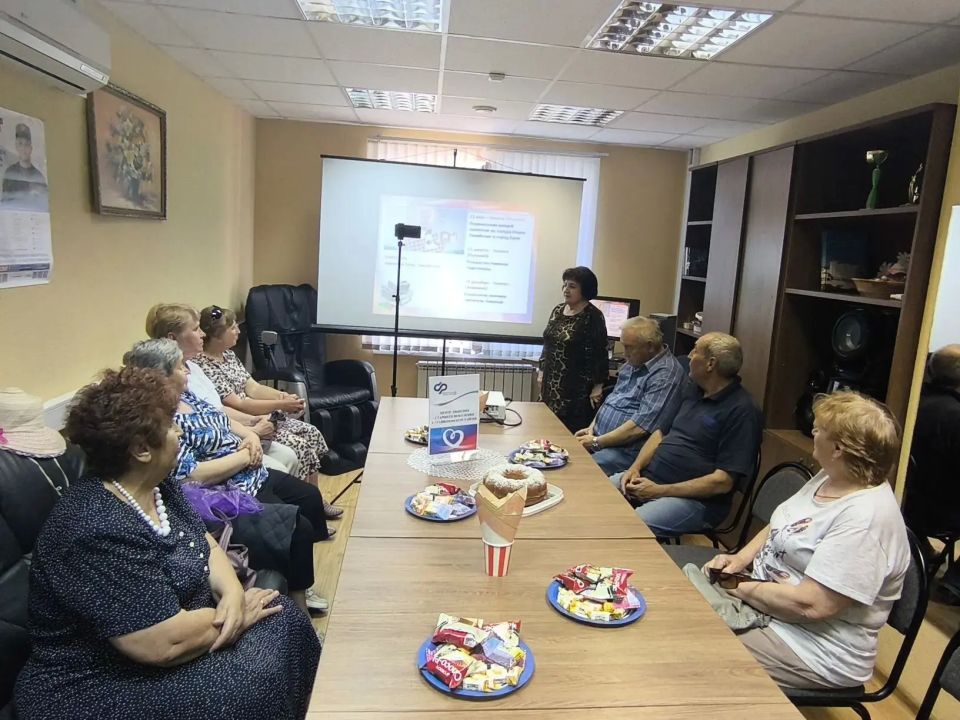 Грайворонские пенсионеры отметили День славянской письменности и культуры Грайворонские пенсионеры отметили День славянской письменности и культуры