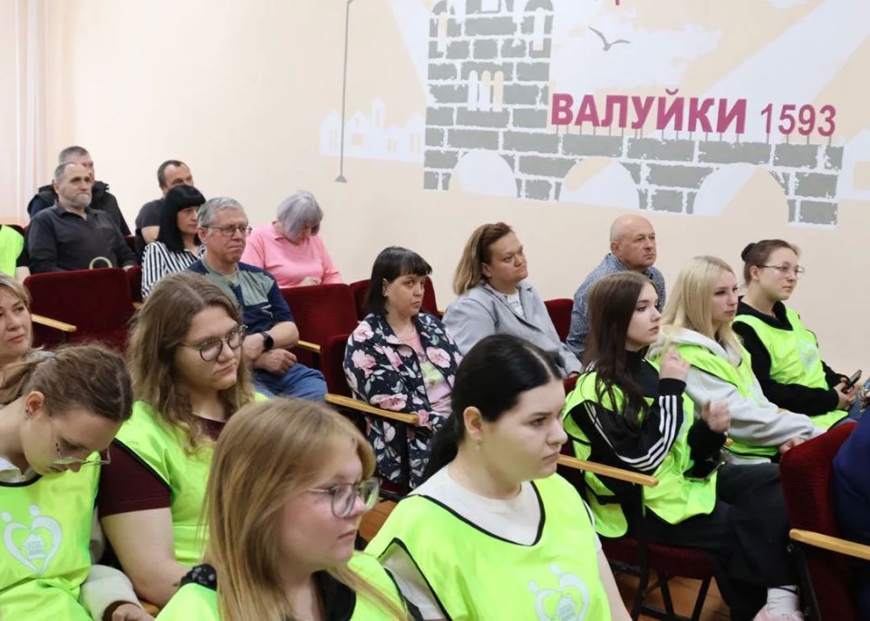 Народный самодеятельный коллектив вокального ансамбля «Надежда» стал обладателем звукоусилительного оборудования Народный самодеятельный коллектив вокального ансамбля «Надежда» стал обладателем звукоусилительного оборудования