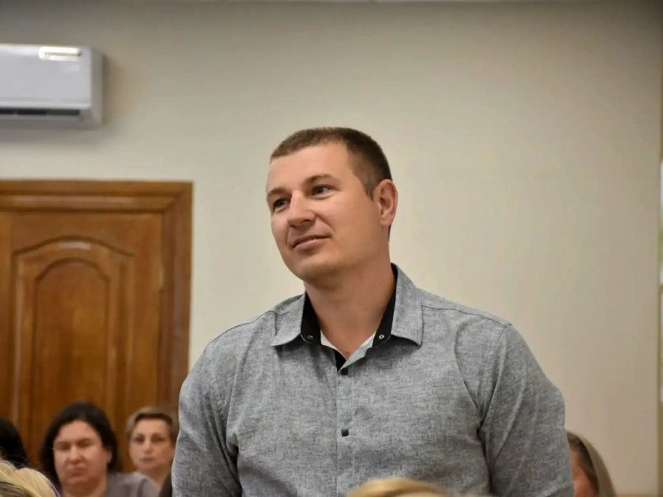 Андрей Миськов: Провел рабочее совещание, посвященное реализации инициативных проектов, которые направлены на улучшение качества жизни в нашем округе Андрей Миськов: Провел рабочее совещание, посвященное реализации инициативных проектов, которые направлены на улучшение качества жизни в нашем округе
