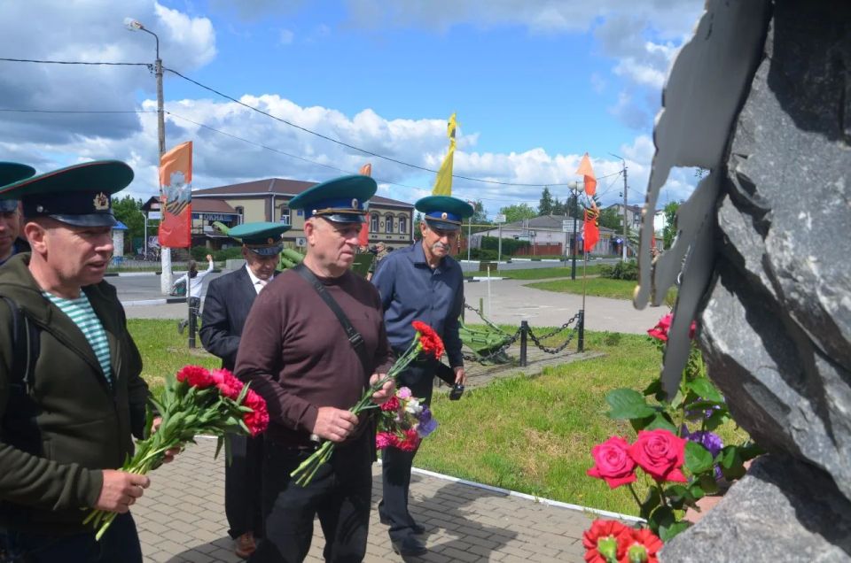 Праздник верности долгу: в Грайворонском округе отметили День пограничника Праздник верности долгу: в Грайворонском округе отметили День пограничника