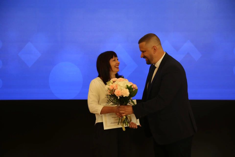 Б Белгороде прошла церемония награждения конкурса «Предприниматель года», приуроченная ко Дню российского предпринимательства Б Белгороде прошла церемония награждения конкурса «Предприниматель года», приуроченная ко Дню российского предпринимательства