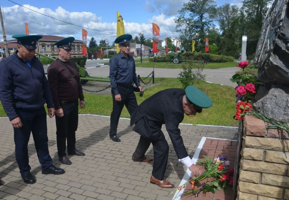 Праздник верности долгу: в Грайворонском округе отметили День пограничника Праздник верности долгу: в Грайворонском округе отметили День пограничника