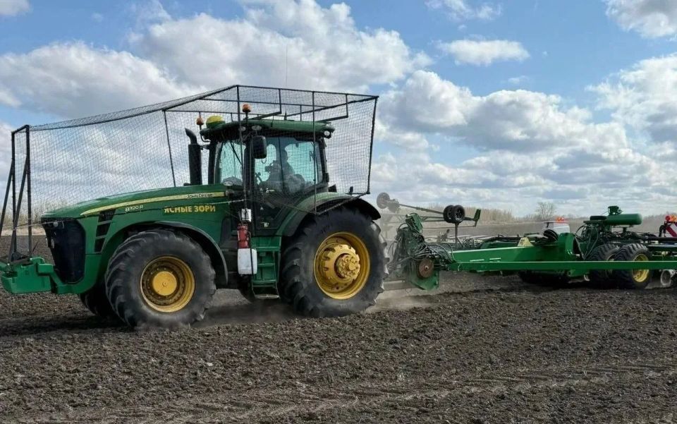 Аграрии Ракитянского округа успешно завершили весеннюю посевную кампанию