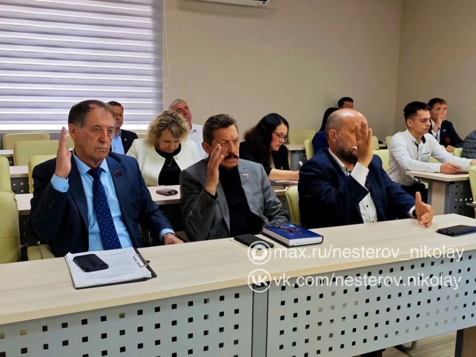 Николай Нестеров: Сегодня состоялось двенадцатое заседание Совета депутатов Корочанского муниципального округа Николай Нестеров: Сегодня состоялось двенадцатое заседание Совета депутатов Корочанского муниципального округа