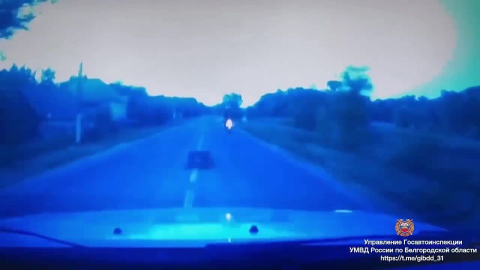 Белгородские автоинспекторы задержали несовершеннолетнего водителя мопеда