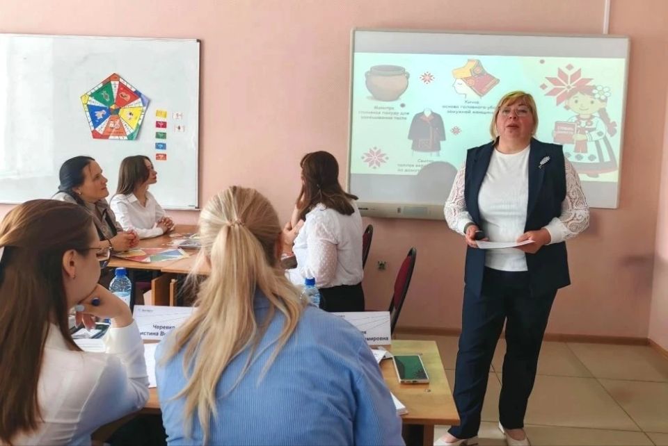 Олег Медведев: 27 мая на базе Белгородского института развития образования состоялся очный тур регионального этапа Всероссийского конкурса педагогических работников «Воспитать человека» Олег Медведев: 27 мая на базе Белгородского института развития образования состоялся очный тур регионального этапа Всероссийского конкурса педагогических работников «Воспитать человека»