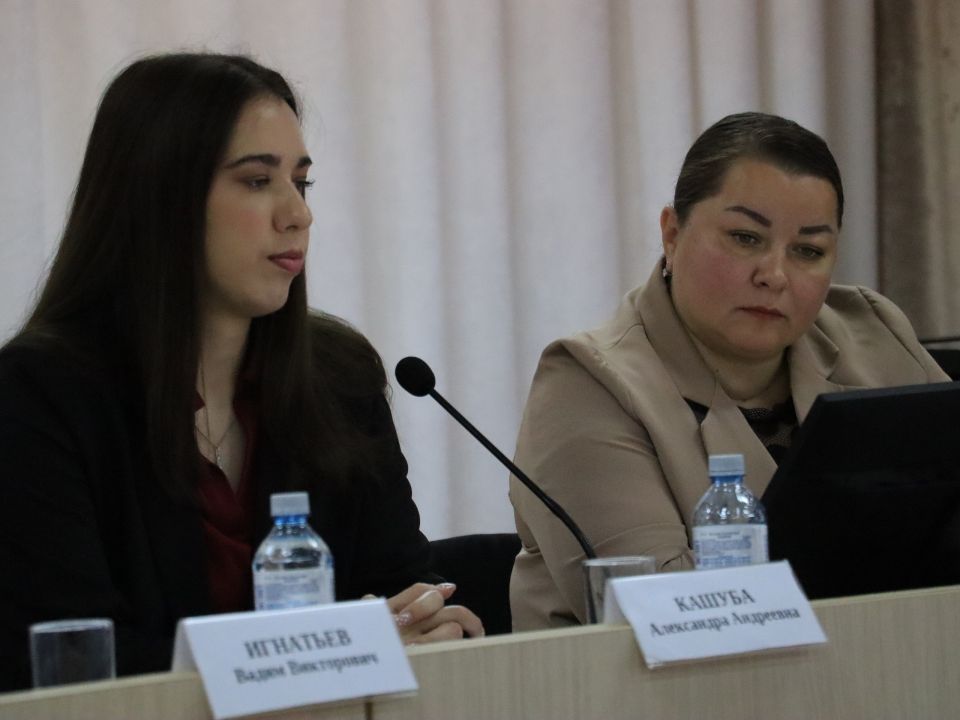 Поддержка агробизнеса: в Чернянском округе обсудили меры государственной помощи Поддержка агробизнеса: в Чернянском округе обсудили меры государственной помощи