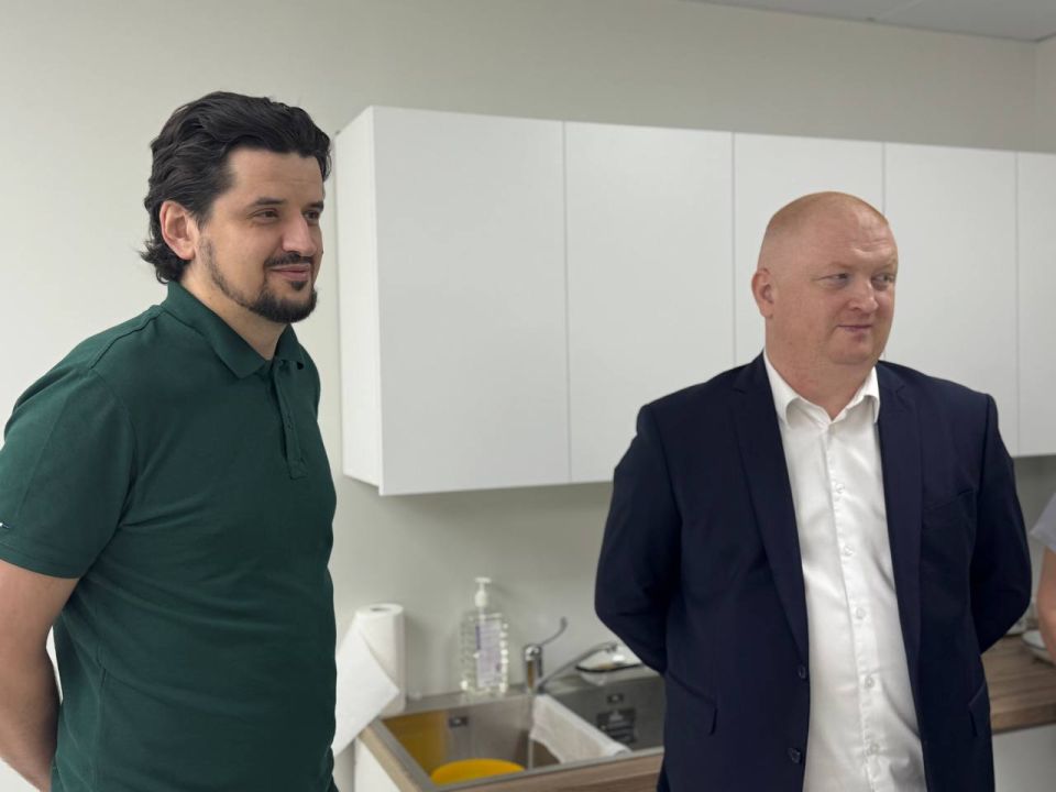 Андрей Иконников: Посетил стоматологическую поликлинику в Старом Осколе Андрей Иконников: Посетил стоматологическую поликлинику в Старом Осколе