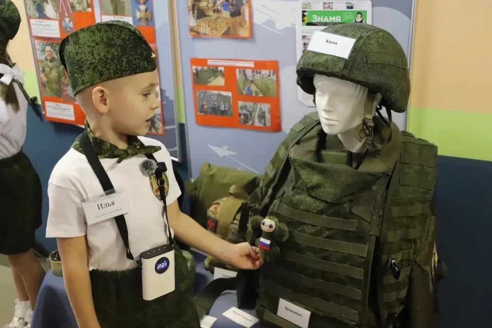 Татьяна Круглякова: Дорогие ребята! Уважаемые родители! Татьяна Круглякова: Дорогие ребята! Уважаемые родители!