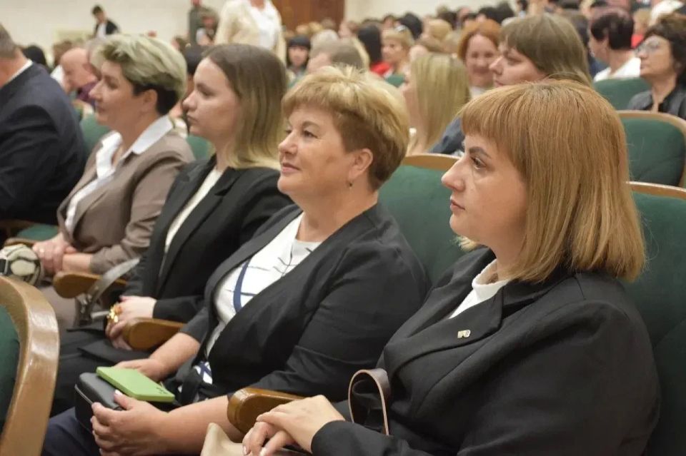 Кандидаты предварительного голосования по выборам Губернатора Белгородской области встретились с партийным активом Кандидаты предварительного голосования по выборам Губернатора Белгородской области встретились с партийным активом