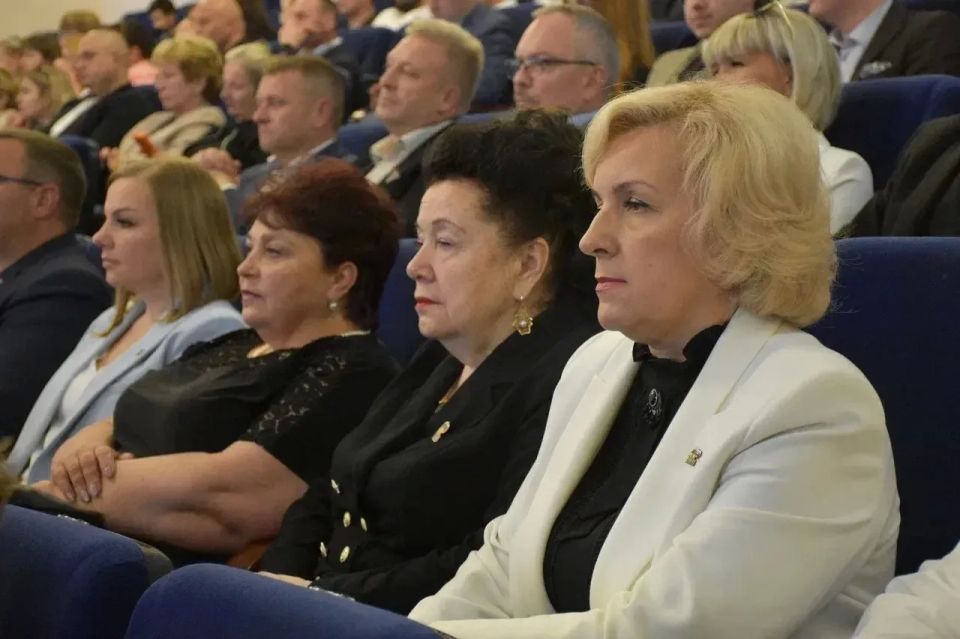 Кандидаты предварительного голосования по выборам Губернатора Белгородской области встретились с партийным активом Кандидаты предварительного голосования по выборам Губернатора Белгородской области встретились с партийным активом