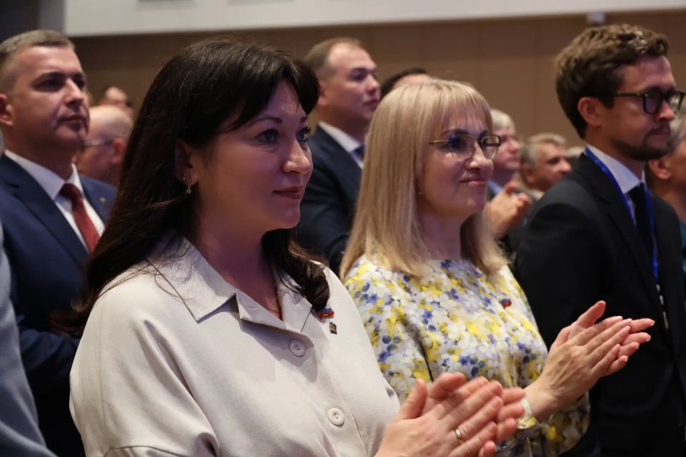 Юрий Клепиков: Продолжаю делиться итогами проведения прошедшего сегодня Регионального отчетно-программного форума Единой России «Есть результат» Юрий Клепиков: Продолжаю делиться итогами проведения прошедшего сегодня Регионального отчетно-программного форума Единой России «Есть результат»