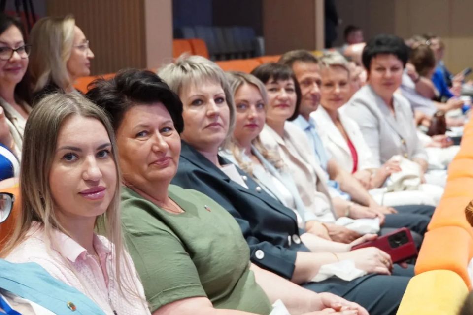 Николай Нестеров: Вместе с коллегамиоднопартийцами принял участие в форуме «Единой России», на котором были подведены итоги работы за последние 5 лет и намечены планы на будущее Николай Нестеров: Вместе с коллегамиоднопартийцами принял участие в форуме «Единой России», на котором были подведены итоги работы за последние 5 лет и намечены планы на будущее