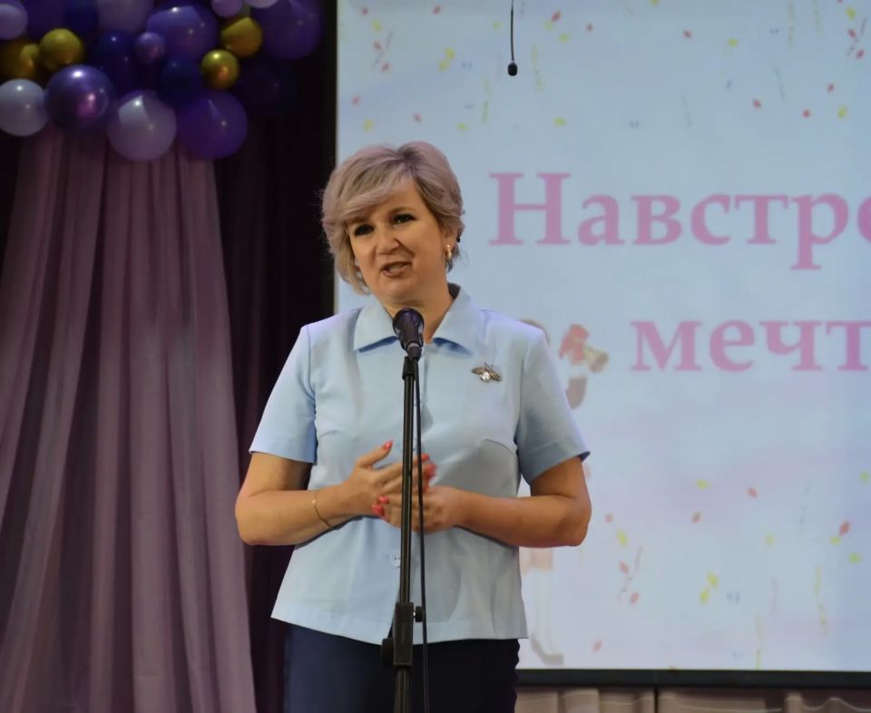 В Детской школе искусств состоялся выпускной вечер «Навстречу мечте» В Детской школе искусств состоялся выпускной вечер «Навстречу мечте»