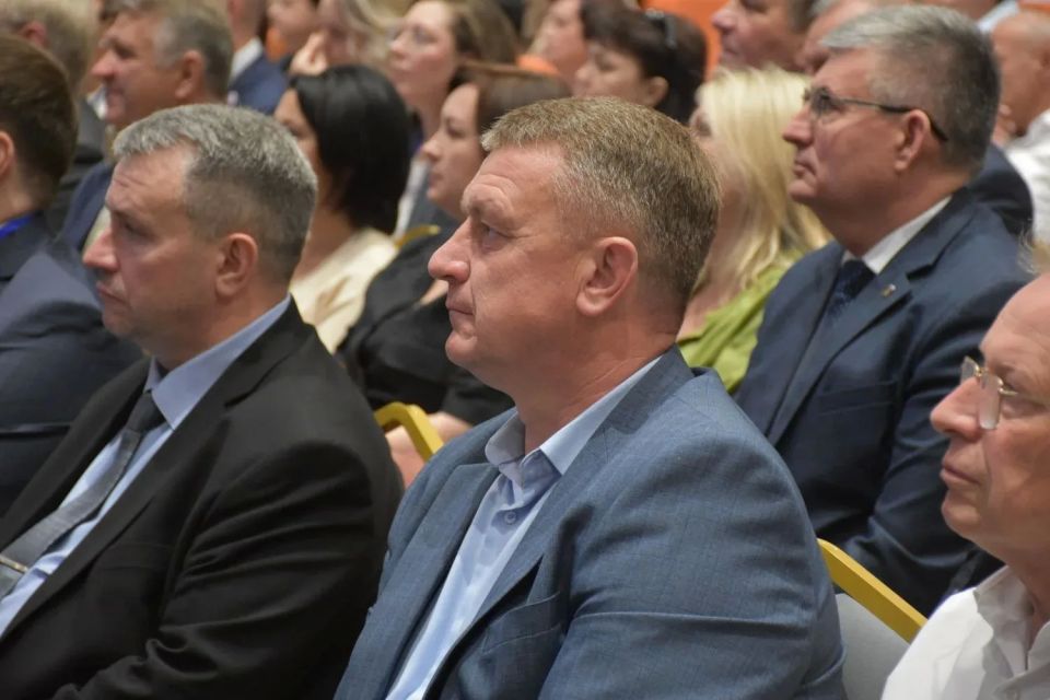 Владимир Переверзев: Вместе - к реальным переменам! Владимир Переверзев: Вместе - к реальным переменам!