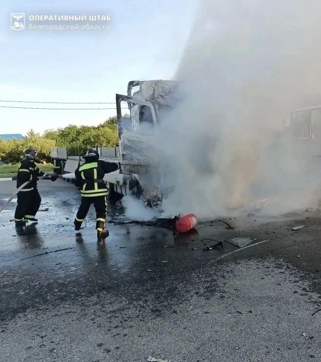 В хуторе Жданов Яковлевского округа вражеский беспилотник сдетонировал на территории коммерческого объекта: ранен мирный житель В хуторе Жданов Яковлевского округа вражеский беспилотник сдетонировал на территории коммерческого объекта: ранен мирный житель