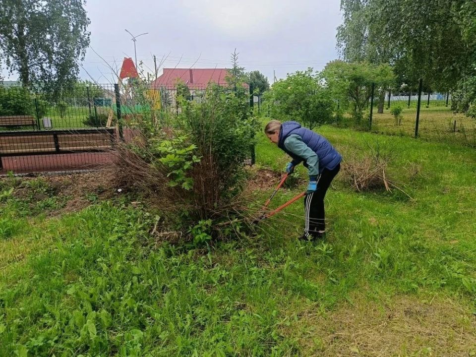 В рамках наведения санитарного порядка на территории нашего округа активно ведутся работы по благоустройству В рамках наведения санитарного порядка на территории нашего округа активно ведутся работы по благоустройству