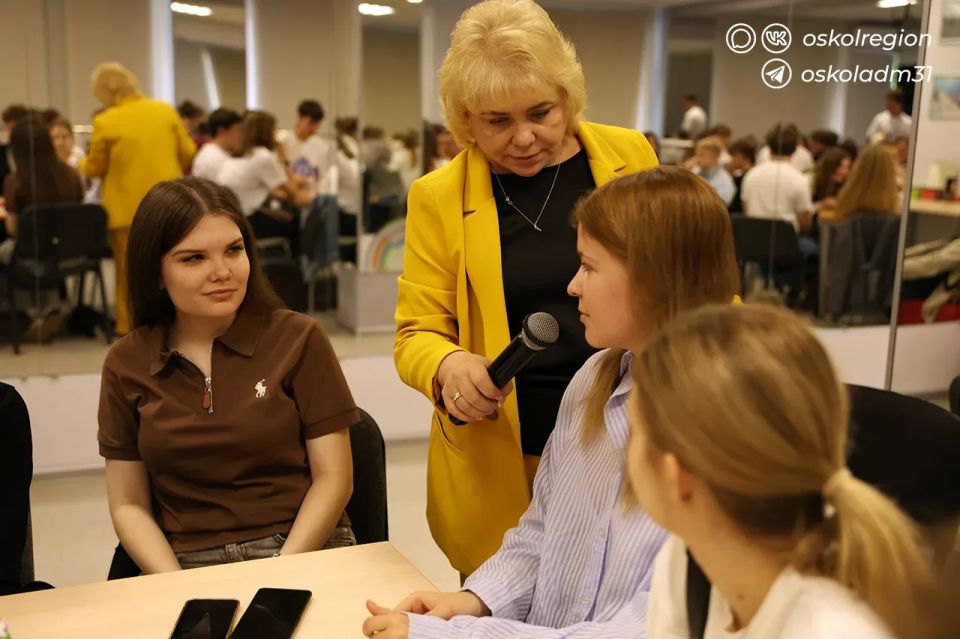 В СТИ НИТУ «МИСИС» прошёл пятый сезон интенсива «Платформа проектных идей» для старооскольских школьников В СТИ НИТУ «МИСИС» прошёл пятый сезон интенсива «Платформа проектных идей» для старооскольских школьников