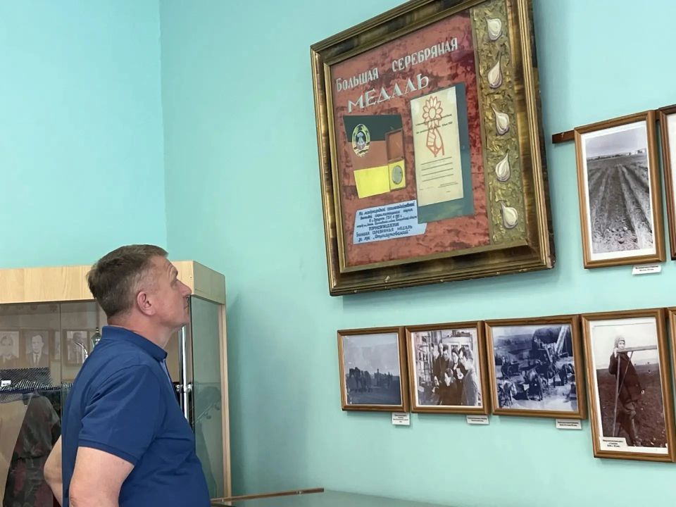 Владимир Переверзев: Делегация администрации Борисовского округа совершила рабочую поездку по Стригуновскому территориальному отделу - это самая большая территория округа Владимир Переверзев: Делегация администрации Борисовского округа совершила рабочую поездку по Стригуновскому территориальному отделу - это самая большая территория округа