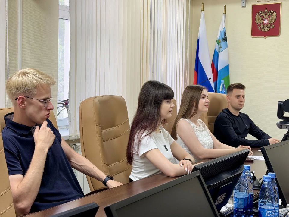 Состоялось заседание молодёжной избирательной комиссии Белгородской области Состоялось заседание молодёжной избирательной комиссии Белгородской области