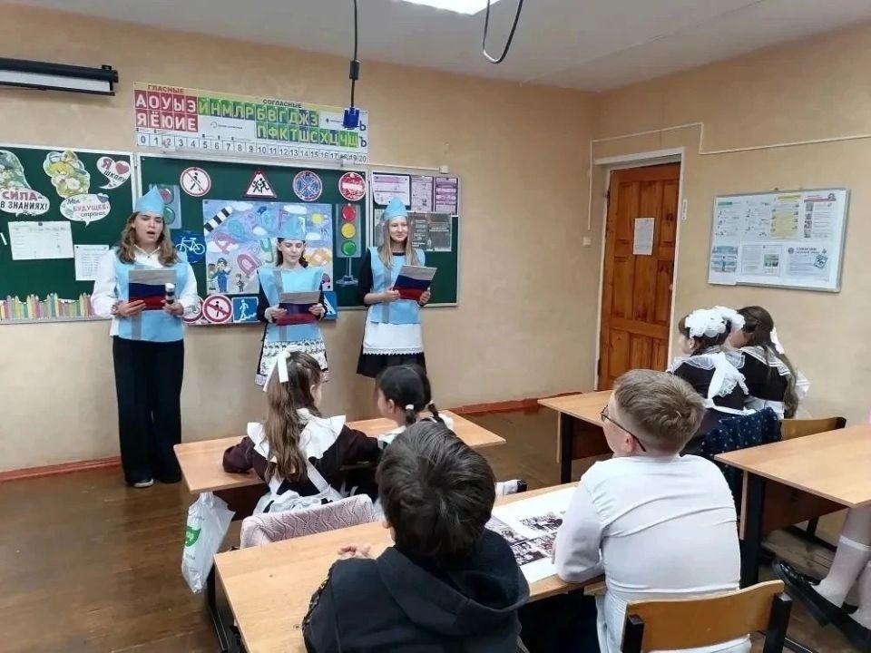 Олег Медведев: В рамках проведения «Недели безопасности», акции мои «Безопасные каникулы» в образовательных организациях нашего округа прошёл комплекс профилактических мероприятий, направленных на формирование у детей и... Олег Медведев: В рамках проведения «Недели безопасности», акции мои «Безопасные каникулы» в образовательных организациях нашего округа прошёл комплекс профилактических мероприятий, направленных на формирование у детей и...