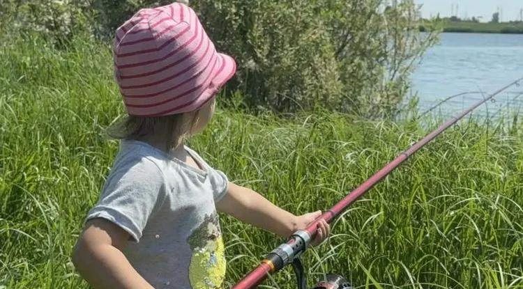 Белгороде прошёл семейный турнир по рыбной ловле