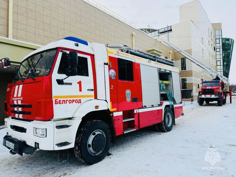 10 июня — День пожарного автомобиля 10 июня — День пожарного автомобиля