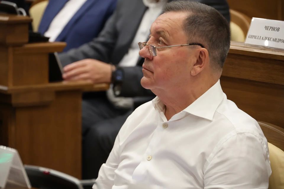 Юрий Клепиков: Также в ходе сегодняшнего заседания в соответствие федеральным нормам некоторые законы области Юрий Клепиков: Также в ходе сегодняшнего заседания в соответствие федеральным нормам некоторые законы области