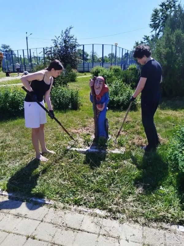 В Вейделевском округе стартовала традиционная летняя программа трудоустройства подростков В Вейделевском округе стартовала традиционная летняя программа трудоустройства подростков