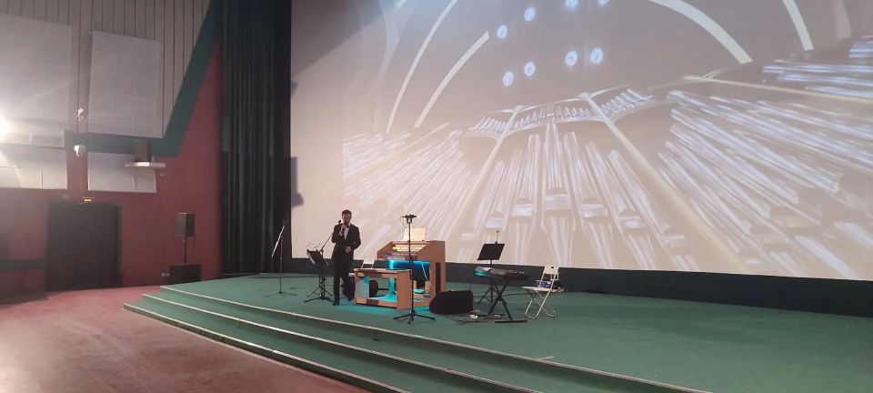 В кинотеатре «Радуга» прошел концерт филармонии В кинотеатре «Радуга» прошел концерт филармонии