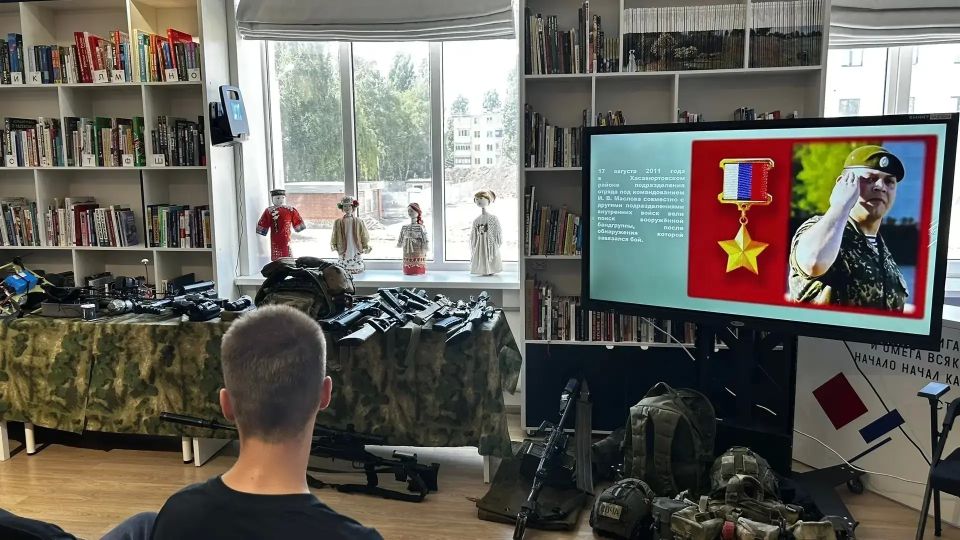 Олег Медведев: В рамках Дня России учреждения культуры Яковлевского муниципального округа с гордостью присоединились к всероссийским торжествам, организовав для наших жителей множество разнообразных и увлекательных... Олег Медведев: В рамках Дня России учреждения культуры Яковлевского муниципального округа с гордостью присоединились к всероссийским торжествам, организовав для наших жителей множество разнообразных и увлекательных...
