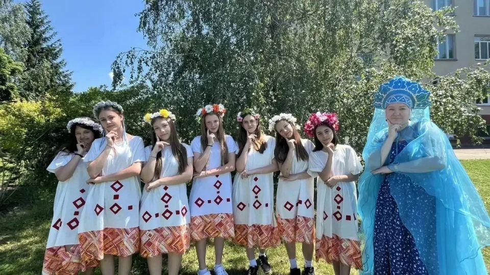 Олег Медведев: В рамках Дня России учреждения культуры Яковлевского муниципального округа с гордостью присоединились к всероссийским торжествам, организовав для наших жителей множество разнообразных и увлекательных... Олег Медведев: В рамках Дня России учреждения культуры Яковлевского муниципального округа с гордостью присоединились к всероссийским торжествам, организовав для наших жителей множество разнообразных и увлекательных...