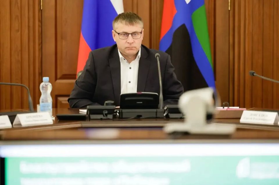 Михаил Лобазнов: В правительстве области состоялось заседание межведомственной комиссии под руководством временно исполняющего обязанности губернатора Белгородской области Александра Михайловича Шуваева по отбору заявок на I...