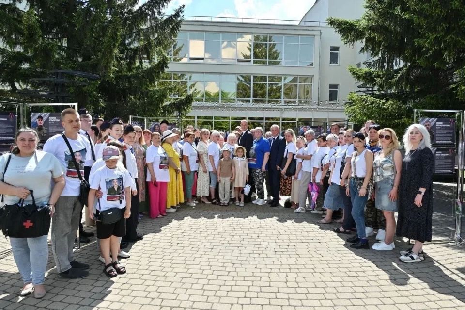 Белгородские парламентарии делятся результатами работы на избирательных округах Белгородские парламентарии делятся результатами работы на избирательных округах