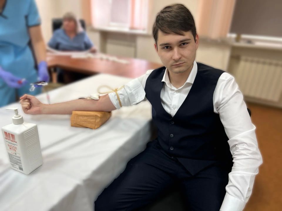 Сотрудники следственного управления Следственного комитета Российской Федерации по Белгородской области в очередной раз стали донорами крови Сотрудники следственного управления Следственного комитета Российской Федерации по Белгородской области в очередной раз стали донорами крови