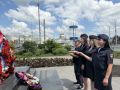 Негаснущая память: транспортная полиция Белгорода зажгла свечи в честь героев войны