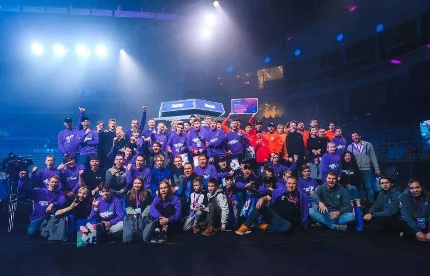 Белгородские робототехники вышли в финал всероссийского чемпионата «Битва роботов»!