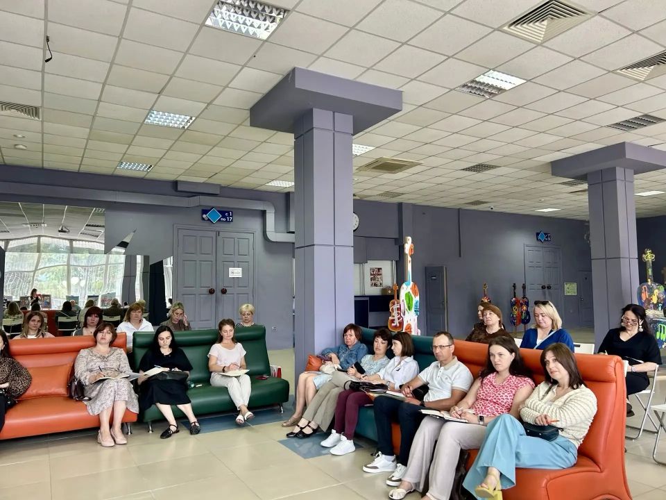 В Белгородском региональном методическом центре завершилась серия стратегических сессий «Анализ работы детских школ искусств за 2025–2026 учебный год и перспективы развития до 2030 года» В Белгородском региональном методическом центре завершилась серия стратегических сессий «Анализ работы детских школ искусств за 2025–2026 учебный год и перспективы развития до 2030 года»