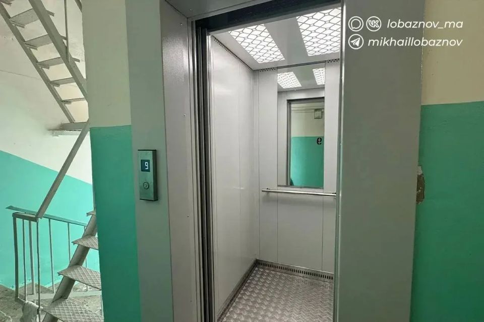 Михаил Лобазнов: В Старом Осколе в рамках областной программы по замене устаревшего лифтового оборудования завершены работы сразу в пяти многоквартирных домах Михаил Лобазнов: В Старом Осколе в рамках областной программы по замене устаревшего лифтового оборудования завершены работы сразу в пяти многоквартирных домах