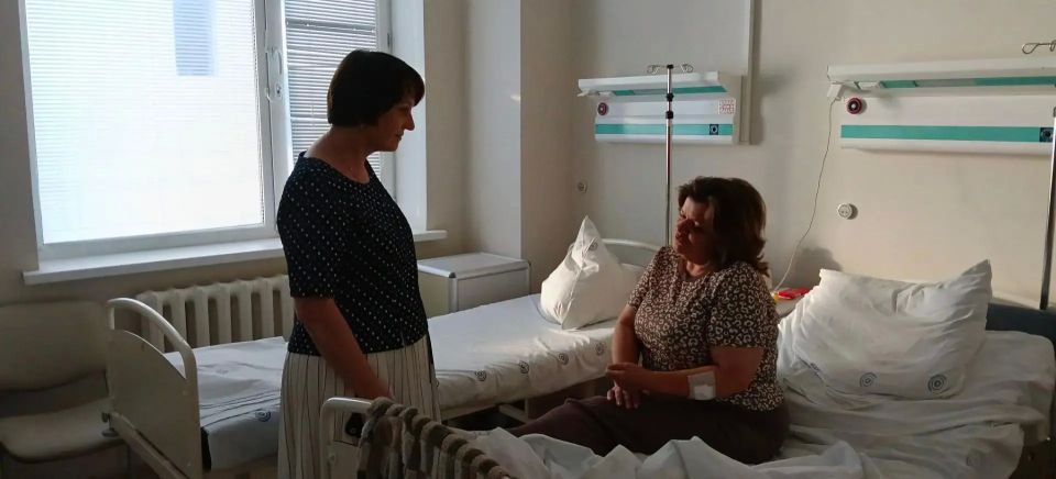 Татьяна Круглякова: В конце рабочей недели навестила жителей округа в медучреждениях областного центра Татьяна Круглякова: В конце рабочей недели навестила жителей округа в медучреждениях областного центра