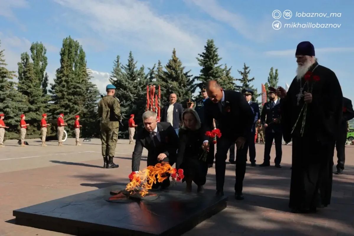 Михаил Лобазнов: Боль. Скорбь. Память. И бесконечная благодарность Михаил Лобазнов: Боль. Скорбь. Память. И бесконечная благодарность