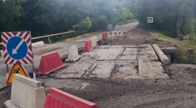 В Белгородской области начали ремонтировать мост между Борисовским и Ракитянским округами