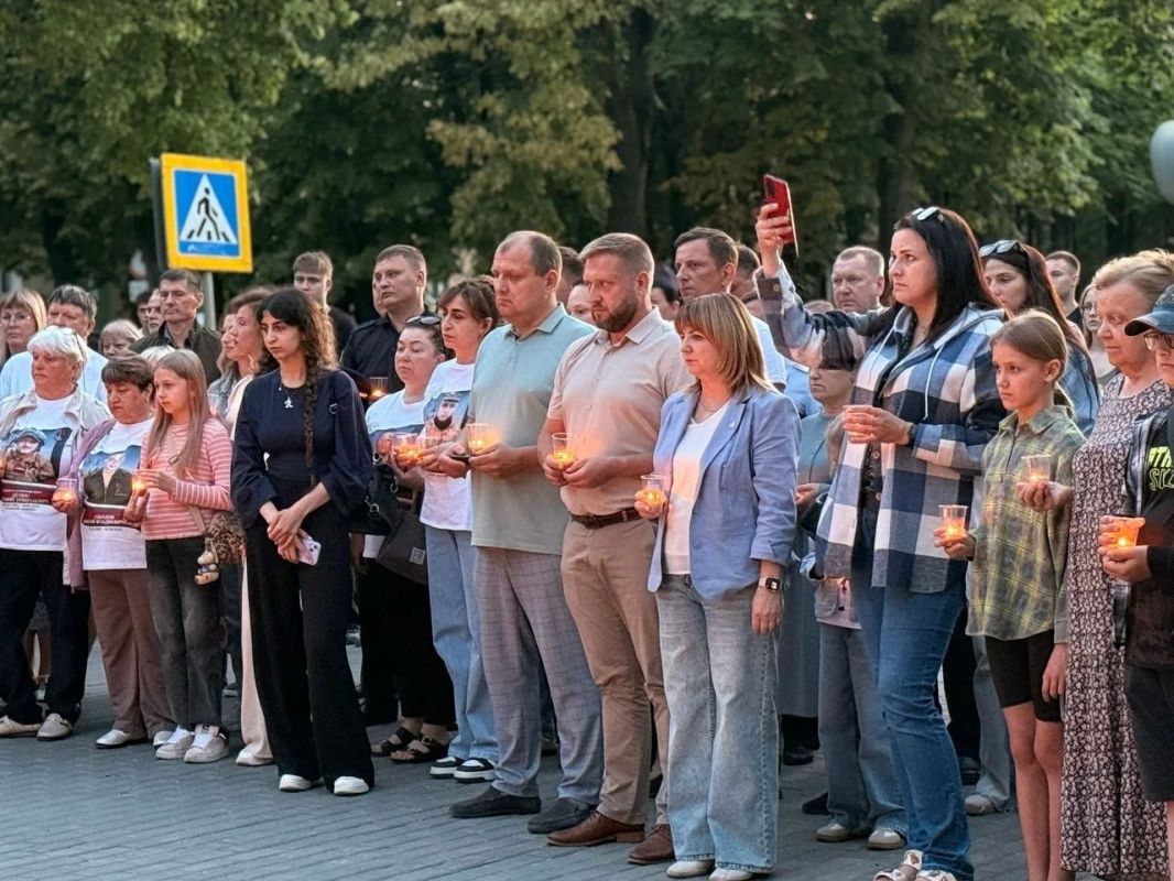 У Вечного огня прошла акция «Свеча Памяти»