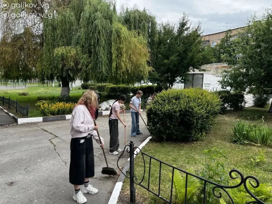 Лето для губкинских подростков — это не только отдых, но и время первой работы Лето для губкинских подростков — это не только отдых, но и время первой работы