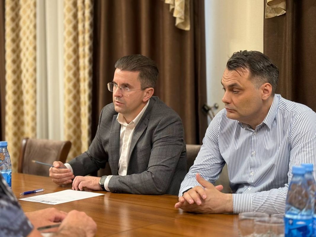 Состоялась рабочая встреча руководителей Облизбиркома и Управления Росгвардии по Белгородской области Состоялась рабочая встреча руководителей Облизбиркома и Управления Росгвардии по Белгородской области