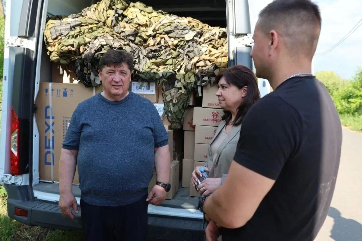Юрий Клепиков и Анна Кочерова встретились с военнослужащими Белгородчины
