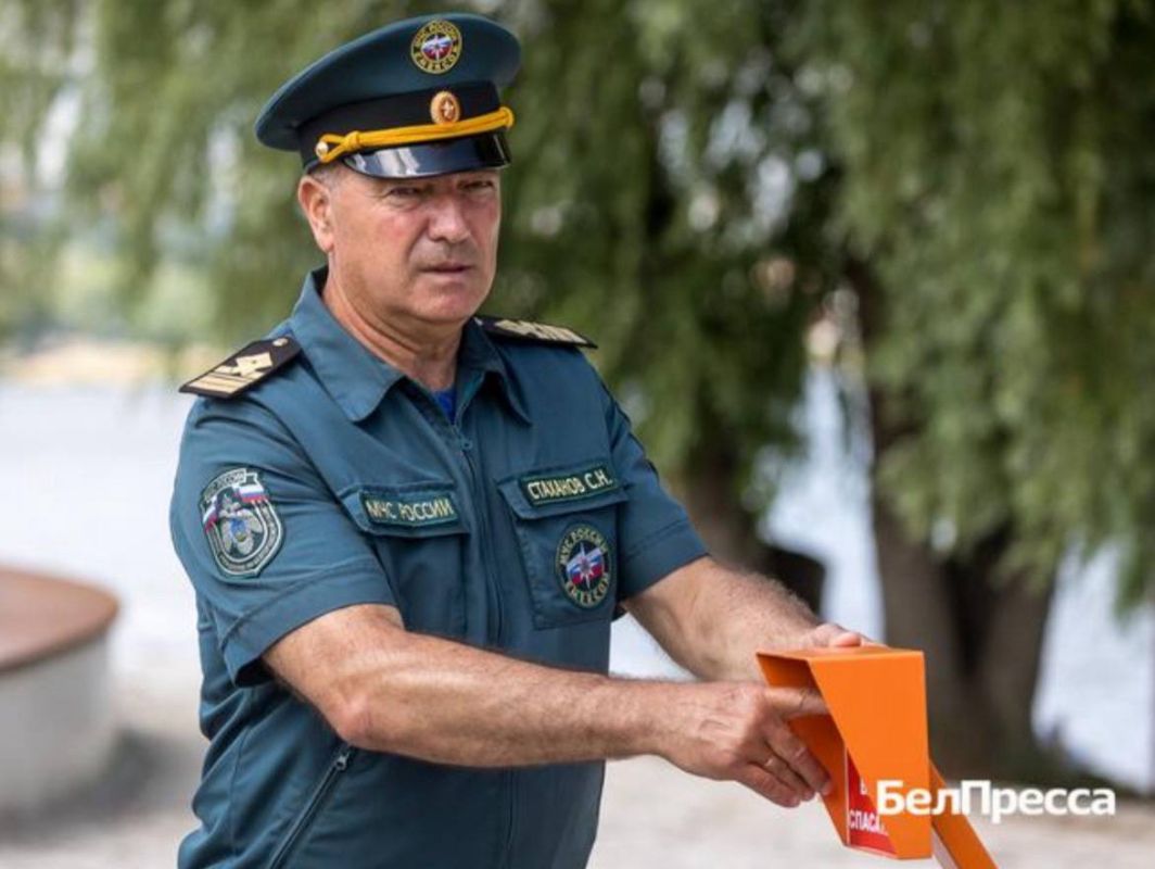 Белгородские инспекторы ГИМС ежедневно патрулируют места отдыха на воде Белгородские инспекторы ГИМС ежедневно патрулируют места отдыха на воде